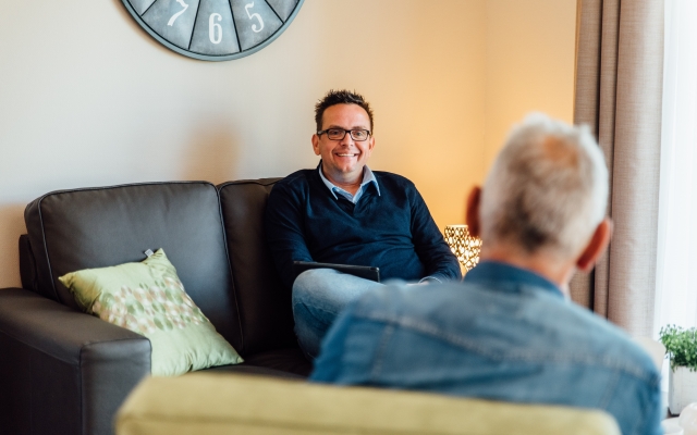 Casemanager Gerben Jansen in gesprek